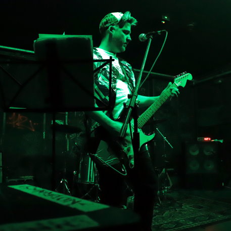 KnollenfOile - Friends (D, Jena) Punkrockkaffee - Kassablanca, Jena - 22. Januar 2025 (5).JPG